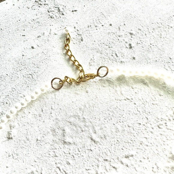 Cherry pendant faux pearl beaded necklace, 90s Y2k choker, fruit necklace - Picture 4 of 4